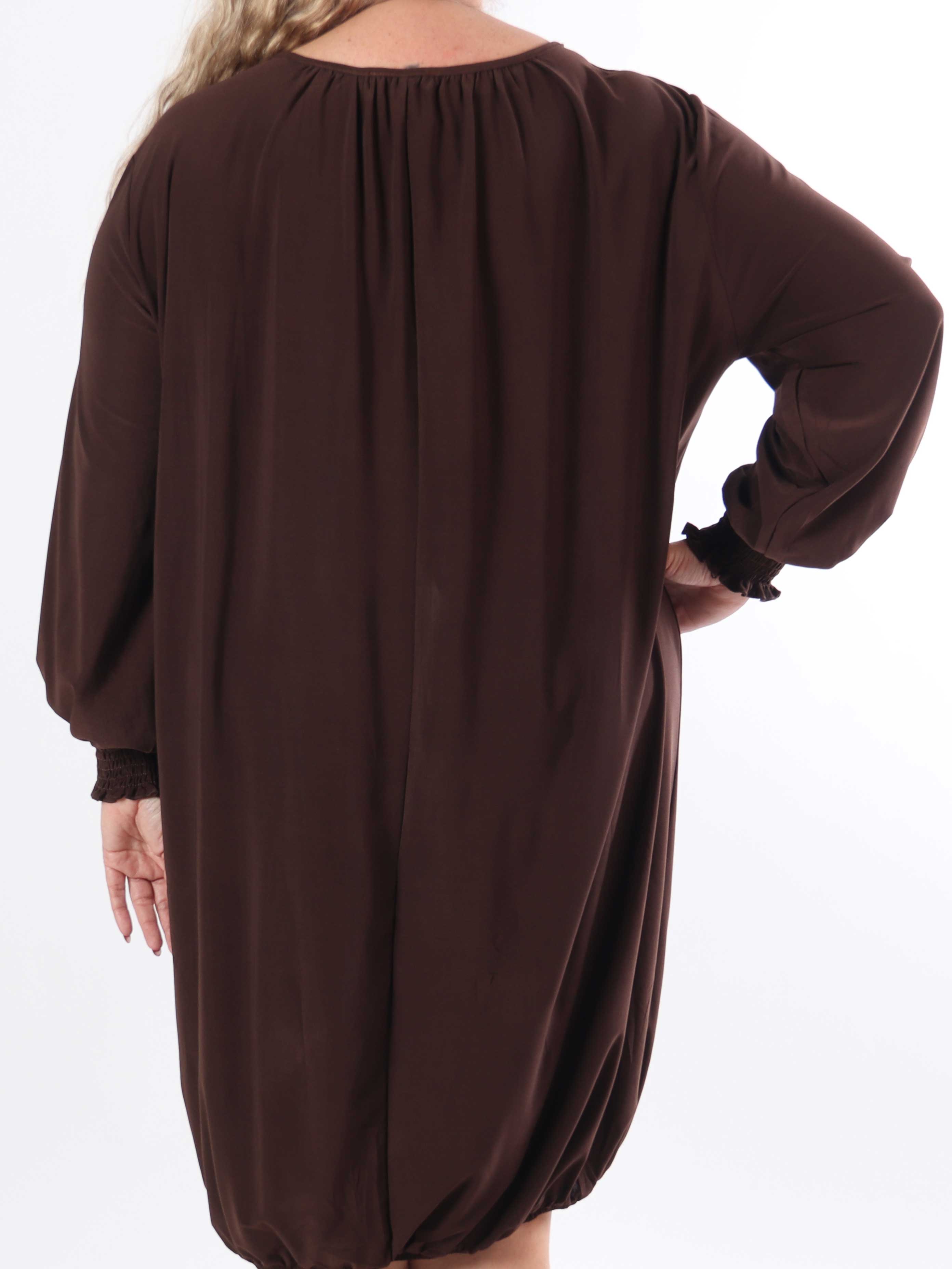 Miracle Plain Dress L/S - Elastisk plus size-klänning med långa ärmar